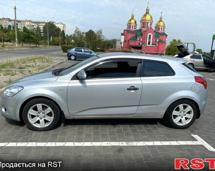Серый Киа Сид, объемом двигателя 1.4 л и пробегом 204 тыс. км за 4800 $, фото 1 на Automoto.ua