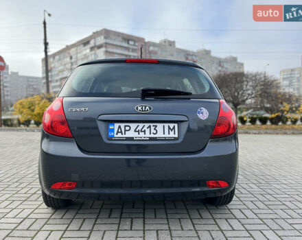 Сірий Кіа Сід, об'ємом двигуна 1.59 л та пробігом 240 тис. км за 4700 $, фото 2 на Automoto.ua