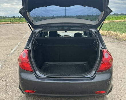 Киа Сид 2008 в Шполе на Automoto.ua Серый Киа Сид, объемом двигателя 1.4 л и пробегом 260 тыс. км за 5200 $, фото 4 на Automoto.ua