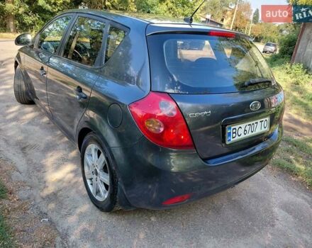 Киа Сид 2008 в Киеве на Automoto.ua Серый Киа Сид, объемом двигателя 1.6 л и пробегом 200 тыс. км за 5900 $, фото 7 на Automoto.ua