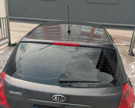 Киа Сид 2008 в Тернополе на Automoto.ua Серый Киа Сид, объемом двигателя 2 л и пробегом 318 тыс. км за 5900 $, фото 4 на Automoto.ua