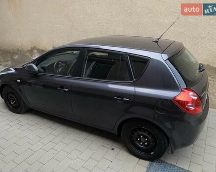 Серый Киа Сид, объемом двигателя 1.4 л и пробегом 145 тыс. км за 7500 $, фото 27 на Automoto.ua