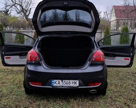 Серый Киа Сид, объемом двигателя 1.4 л и пробегом 230 тыс. км за 4800 $, фото 6 на Automoto.ua