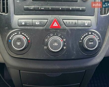 Серый Киа Сид, объемом двигателя 1.4 л и пробегом 247 тыс. км за 4490 $, фото 19 на Automoto.ua