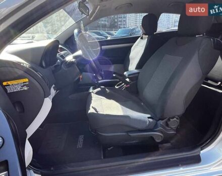 Серый Киа Сид, объемом двигателя 1.6 л и пробегом 215 тыс. км за 4990 $, фото 8 на Automoto.ua