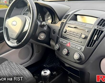 Сірий Кіа Сід, об'ємом двигуна 1.6 л та пробігом 216 тис. км за 5900 $, фото 11 на Automoto.ua