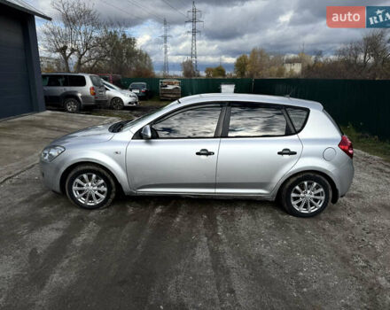 Сірий Кіа Сід, об'ємом двигуна 1.4 л та пробігом 356 тис. км за 4299 $, фото 2 на Automoto.ua