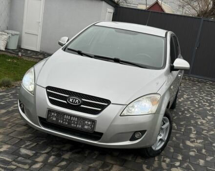 Серый Киа Сид, объемом двигателя 2 л и пробегом 191 тыс. км за 5700 $, фото 7 на Automoto.ua