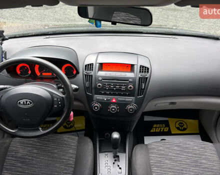 Серый Киа Сид, объемом двигателя 1.6 л и пробегом 167 тыс. км за 6600 $, фото 14 на Automoto.ua