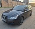 Серый Киа Сид, объемом двигателя 1.6 л и пробегом 255 тыс. км за 5500 $, фото 1 на Automoto.ua