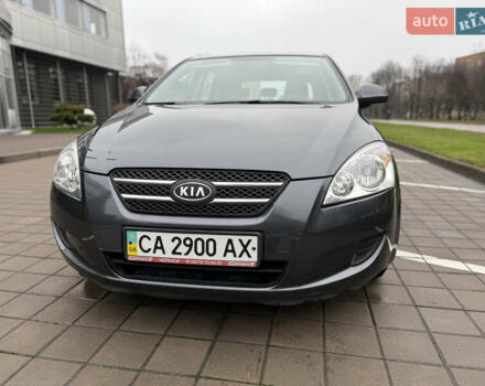 Серый Киа Сид, объемом двигателя 1.4 л и пробегом 95 тыс. км за 6599 $, фото 6 на Automoto.ua