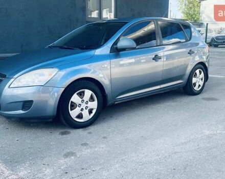 Сірий Кіа Сід, об'ємом двигуна 1.58 л та пробігом 250 тис. км за 4000 $, фото 15 на Automoto.ua