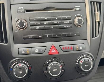 Сірий Кіа Сід, об'ємом двигуна 1.6 л та пробігом 216 тис. км за 5900 $, фото 6 на Automoto.ua