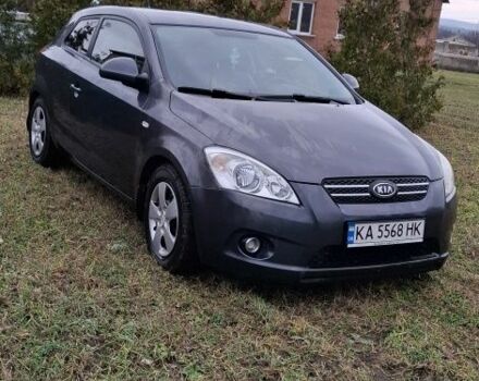 Серый Киа Сид, объемом двигателя 1.4 л и пробегом 230 тыс. км за 4800 $, фото 3 на Automoto.ua