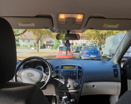 Киа Сид 2008 в Запорожье на Automoto.ua Серый Киа Сид, объемом двигателя 1.6 л и пробегом 256 тыс. км за 3535 $, фото 6 на Automoto.ua