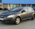 Серый Киа Сид, объемом двигателя 1.6 л и пробегом 231 тыс. км за 4450 $, фото 1 на Automoto.ua