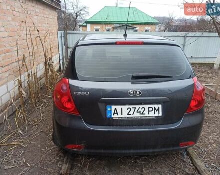 Серый Киа Сид, объемом двигателя 1.4 л и пробегом 251 тыс. км за 5300 $, фото 2 на Automoto.ua