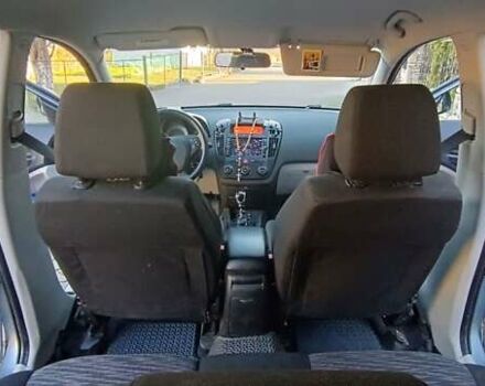 Серый Киа Сид, объемом двигателя 1.4 л и пробегом 20 тыс. км за 4600 $, фото 10 на Automoto.ua