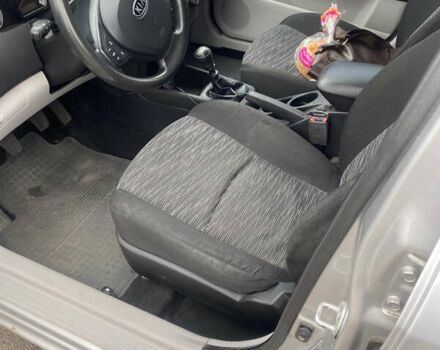 Сірий Кіа Сід, об'ємом двигуна 1.4 л та пробігом 273 тис. км за 4250 $, фото 6 на Automoto.ua