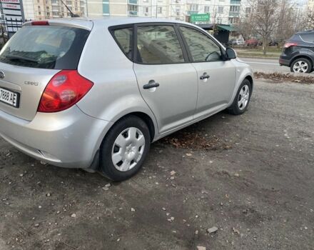 Серый Киа Сид, объемом двигателя 1.4 л и пробегом 225 тыс. км за 2999 $, фото 2 на Automoto.ua