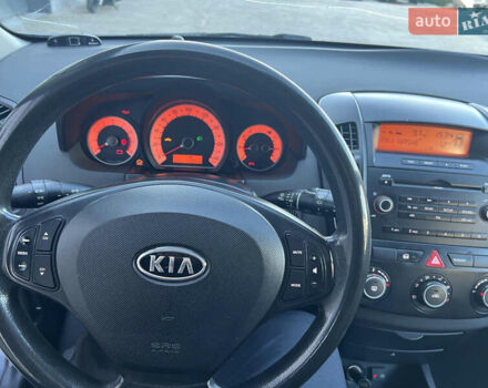 Серый Киа Сид, объемом двигателя 1.4 л и пробегом 169 тыс. км за 4200 $, фото 8 на Automoto.ua