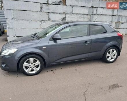 Серый Киа Сид, объемом двигателя 1.59 л и пробегом 204 тыс. км за 6300 $, фото 3 на Automoto.ua
