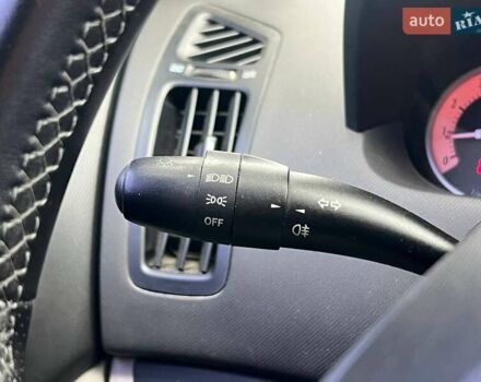 Серый Киа Сид, объемом двигателя 1.4 л и пробегом 247 тыс. км за 4490 $, фото 13 на Automoto.ua