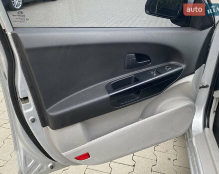 Кіа Сід 2008 у Белой Церкве на Automoto.ua Сірий Кіа Сід, об'ємом двигуна 1.6 л та пробігом 170 тис. км за 4950 $, фото 17 на Automoto.ua