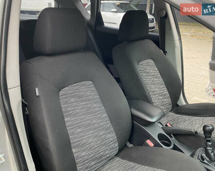 Кіа Сід 2008 у Белой Церкве на Automoto.ua Сірий Кіа Сід, об'ємом двигуна 1.6 л та пробігом 170 тис. км за 4950 $, фото 12 на Automoto.ua