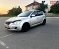 Серый Киа Сид, объемом двигателя 1.6 л и пробегом 230 тыс. км за 3100 $, фото 5 на Automoto.ua