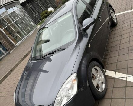 Серый Киа Сид, объемом двигателя 1.4 л и пробегом 95 тыс. км за 6800 $, фото 1 на Automoto.ua