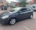 Серый Киа Сид, объемом двигателя 1.59 л и пробегом 330 тыс. км за 3500 $, фото 1 на Automoto.ua