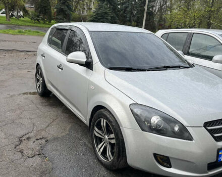 Кіа Сід 2008 у Дніпро (Дніпропетровську) на Automoto.ua Сірий Кіа Сід, об'ємом двигуна 1.59 л та пробігом 145 тис. км за 6500 $, фото 1 на Automoto.ua
