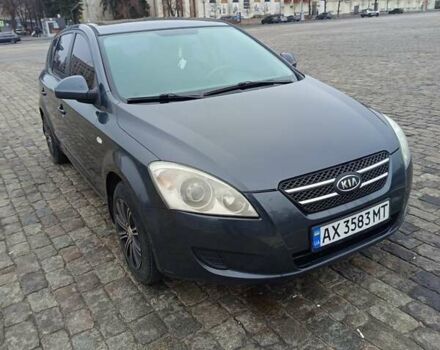 Киа Сид 2008 в Харькове на Automoto.ua Серый Киа Сид, объемом двигателя 1.59 л и пробегом 240 тыс. км за 5900 $, фото 5 на Automoto.ua