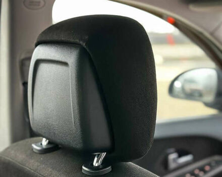 Сірий Кіа Сід, об'ємом двигуна 1.6 л та пробігом 218 тис. км за 5700 $, фото 22 на Automoto.ua