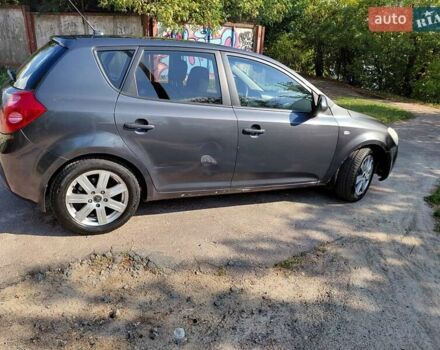 Киа Сид 2008 в Киеве на Automoto.ua Серый Киа Сид, объемом двигателя 1.6 л и пробегом 200 тыс. км за 5900 $, фото 9 на Automoto.ua