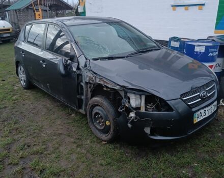 Сірий Кіа Сід, об'ємом двигуна 0 л та пробігом 247 тис. км за 2200 $, фото 1 на Automoto.ua