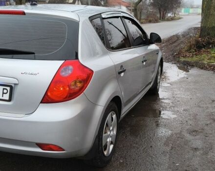 Серый Киа Сид, объемом двигателя 1.6 л и пробегом 208 тыс. км за 4800 $, фото 9 на Automoto.ua