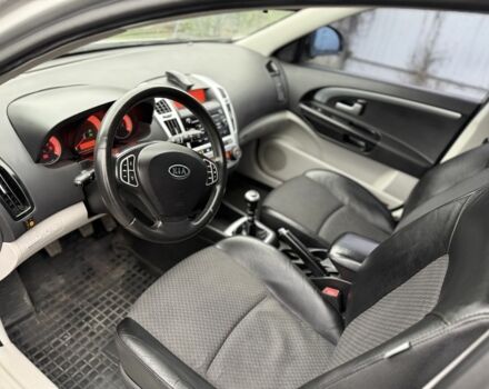 Серый Киа Сид, объемом двигателя 2 л и пробегом 191 тыс. км за 5700 $, фото 3 на Automoto.ua