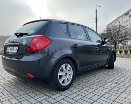 Серый Киа Сид, объемом двигателя 1.6 л и пробегом 237 тыс. км за 4700 $, фото 2 на Automoto.ua