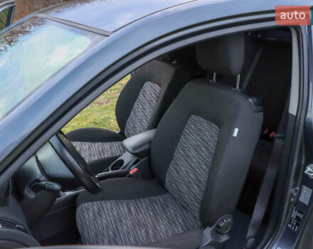 Серый Киа Сид, объемом двигателя 1.59 л и пробегом 211 тыс. км за 7000 $, фото 25 на Automoto.ua