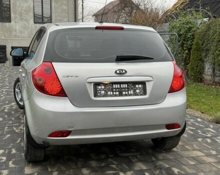 Серый Киа Сид, объемом двигателя 2 л и пробегом 191 тыс. км за 5700 $, фото 4 на Automoto.ua