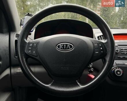 Киа Сид 2008 в Львове на Automoto.ua Серый Киа Сид, объемом двигателя 1.6 л и пробегом 166 тыс. км за 6900 $, фото 15 на Automoto.ua