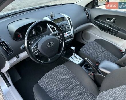 Сірий Кіа Сід, об'ємом двигуна 1.59 л та пробігом 82 тис. км за 7900 $, фото 40 на Automoto.ua