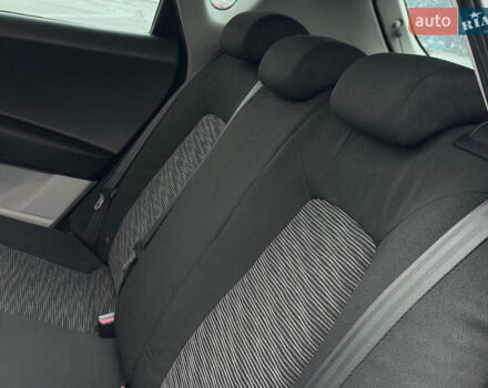 Серый Киа Сид, объемом двигателя 1.59 л и пробегом 218 тыс. км за 6750 $, фото 9 на Automoto.ua