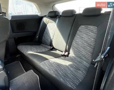 Серый Киа Сид, объемом двигателя 1.6 л и пробегом 215 тыс. км за 4990 $, фото 10 на Automoto.ua