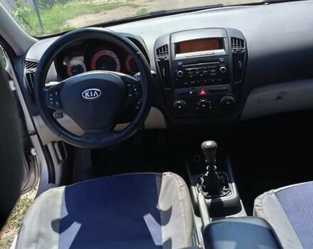 Сірий Кіа Сід, об'ємом двигуна 1.58 л та пробігом 177 тис. км за 5700 $, фото 10 на Automoto.ua