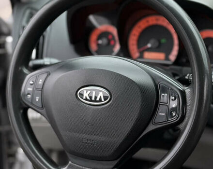 Серый Киа Сид, объемом двигателя 1.4 л и пробегом 274 тыс. км за 3600 $, фото 12 на Automoto.ua