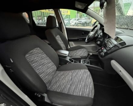 Серый Киа Сид, объемом двигателя 1.6 л и пробегом 201 тыс. км за 5300 $, фото 11 на Automoto.ua