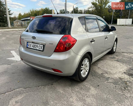 Сірий Кіа Сід, об'ємом двигуна 1.58 л та пробігом 219 тис. км за 5100 $, фото 12 на Automoto.ua